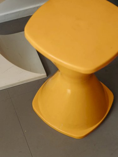 Axel, le tabouret tam-tam N°464