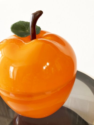 Bac à glaçon pomme orange, années 1970