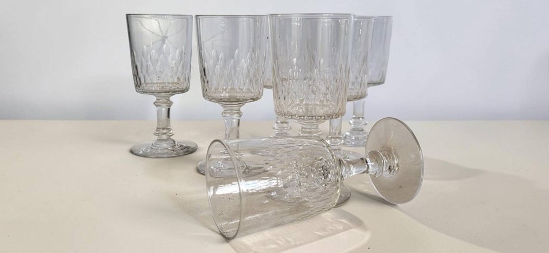 Baccarat - 7 verres à vin modèle Champigny Richelieu