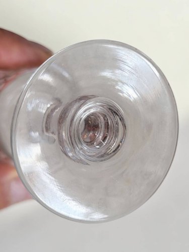 Baccarat - 7 verres à vin modèle Richelieu-Champigny