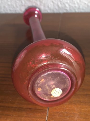 Baccarat vase soliflore cristal soufflé rouge rubis XIXe étiquette d'origine