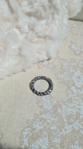 Bague Alliance brutaliste