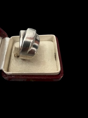 Bague argent massif ruban design poinçonneé vers 1970 /1980 taille 54 FR Unisexe