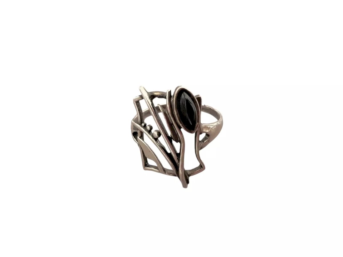 Très belle bague ancienne poinçon minerve et joaillier 54/55 poids 11,6