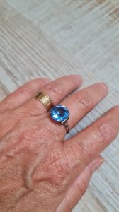 Art Deco ring in silver and blue zirconium