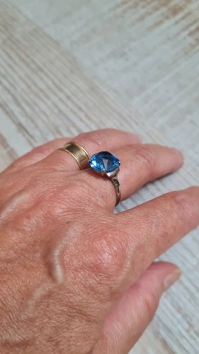 Bague Art Déco en argent et zirconium bleu