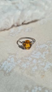 Bague  Art Déco en  argent et zirconium