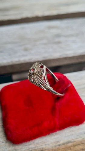 Bague Art Déco en or et diamants années 20 -bague de fiançailles- à restaurer