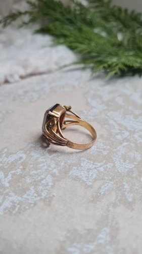 Bague art déco en plaqué or et pierre en verre