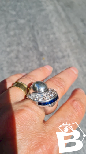 Bague art déco Tank en argent avec saphir bleu et zirconium
