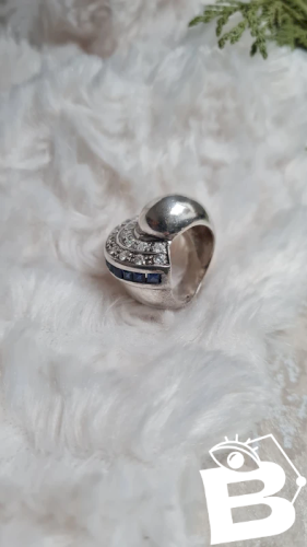 Bague art déco Tank en argent avec saphir bleu et zirconium