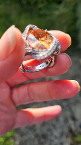 Bague en argent avec strass grande Bague