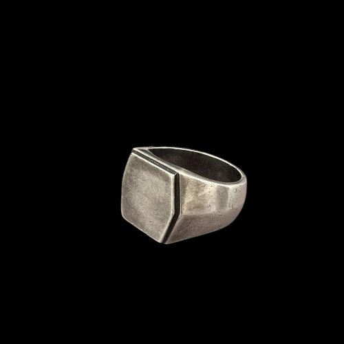Bague en argent Chevaliere art déco 1925 poinçon sanglier Poinçon De Maitre L A