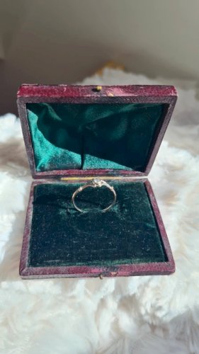 Bague en argent fine et zirconium
