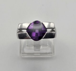 Sterling silver ring, purple stone