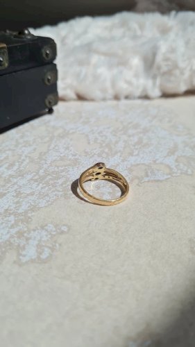 Bague en plaqué or et saphir