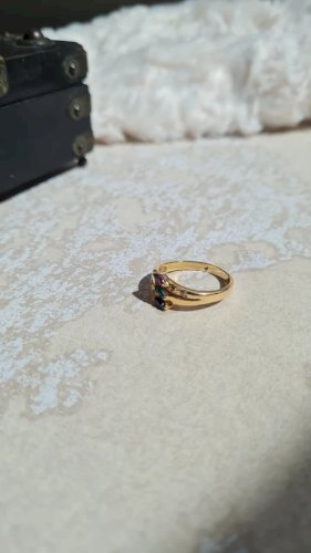 Bague en plaqué or et saphir