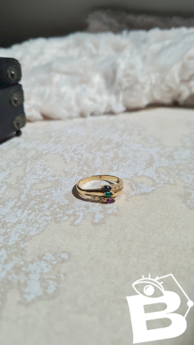 Bague en plaqué or et saphir