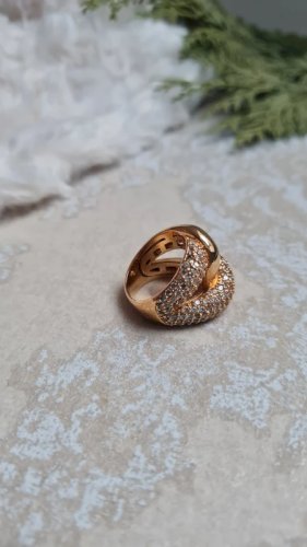 Bague en plaqué or et zirconium