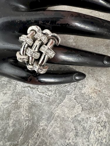 Bague fantaisie chromée strass entrelace vintage couture taille 58 large design