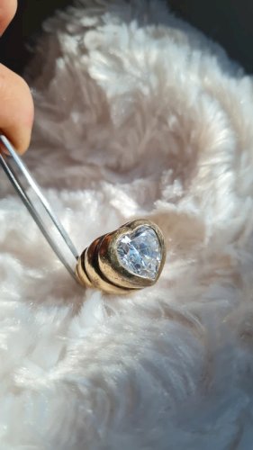 Bague oversize en argent doré et zirconium