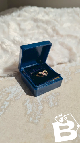 Bague plaqué or et Rubis