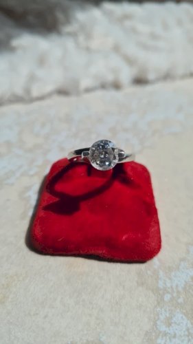 Bague solitaire en argent