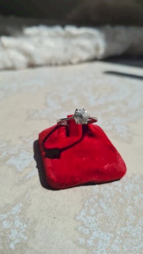 Bague solitaire en argent