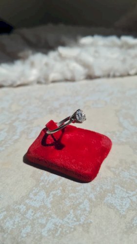 Bague solitaire en argent