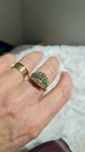 Bague vintage avec des zirconiums