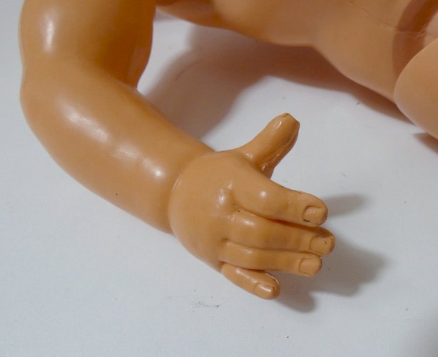 Baigneur bébé Petitcollin Tête d’Aigle 50 cm celluloïd