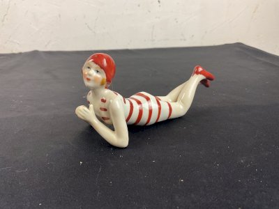 baigneuse en porcelaine Pin-up Sexy Allemande art nouveau -art déco