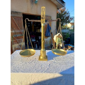 Store Balance 1900 Brass