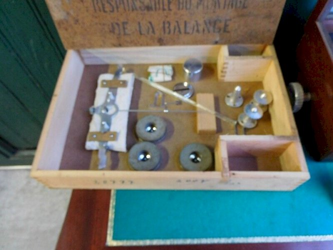 BALANCE DE PRECISION TESTUS