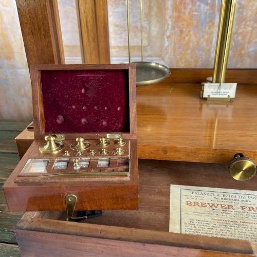 Balance De Préparateur En Pharmacie BECKER’S SONS 1889 Balance De Précision