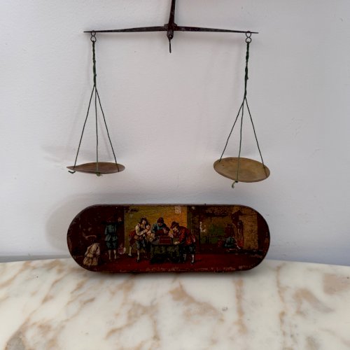 Balance trébuchet scène de marchands peinte à la main début XIXe M3702