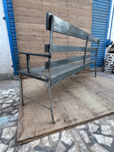 Banc en métal et lattes teck