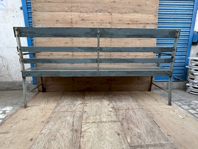 Banc en métal et lattes teck