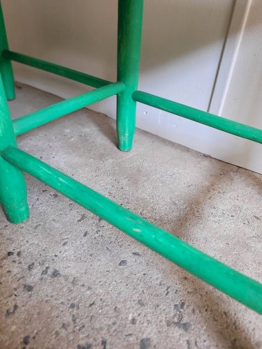 Banc en paille et bois ancien