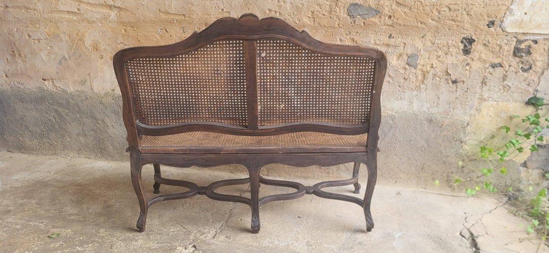 Banquette cannée en rotin Louis XV, époque XIXème