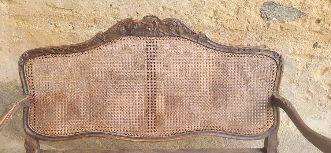 Banquette cannée en rotin Louis XV, époque XIXème