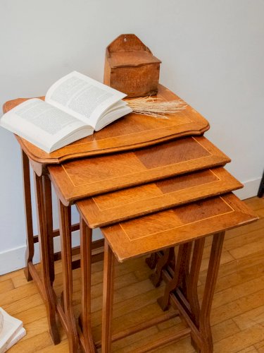 Barbara, le lot de 4 tables gigognes en bois N°110