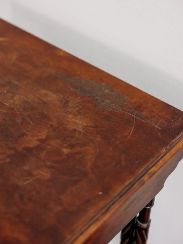 Barbara, les tables gigognes en bois N°107