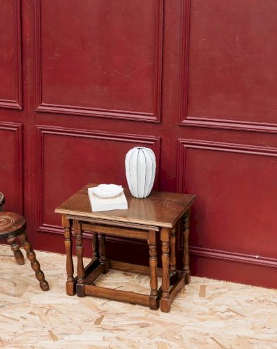 Barbara, les tables gigognes en bois N°57