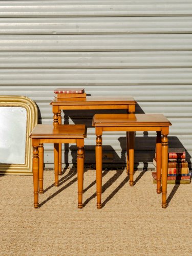 Barbara, les tables gigognes en bois N°95