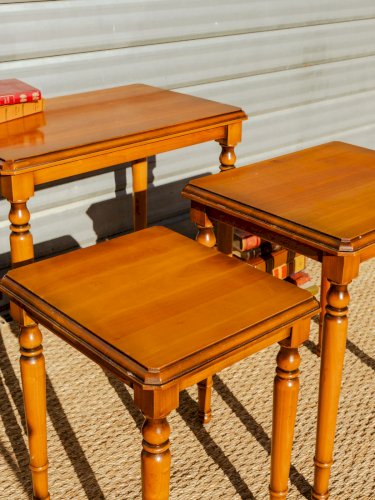 Barbara, les tables gigognes en bois N°95