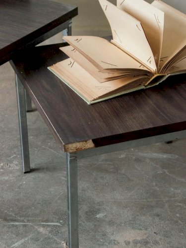 Barbara, les tables gigognes en métal N°109