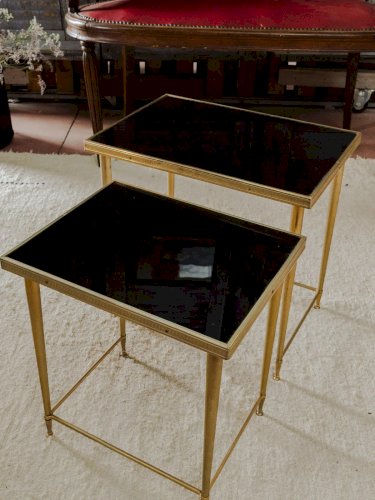 Barbara, les tables gigognes en métal N°87