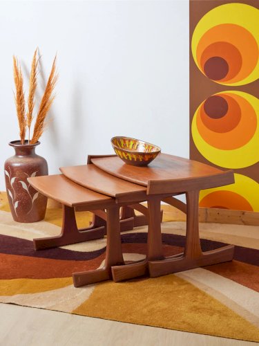 Barbara, les tables gigognes scandinaves en bois N°128