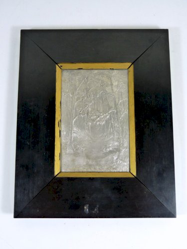 Bas relief argent repoussé XIX° SCENE DE CHASSE poinçon tête sanglier cadre bois